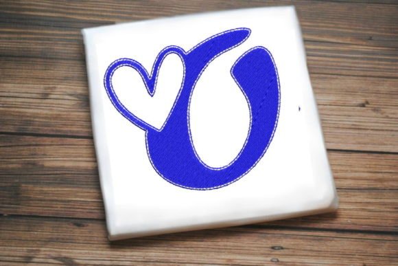 Letter O with Beautiful Heart: A Seasonal Embroidery Review